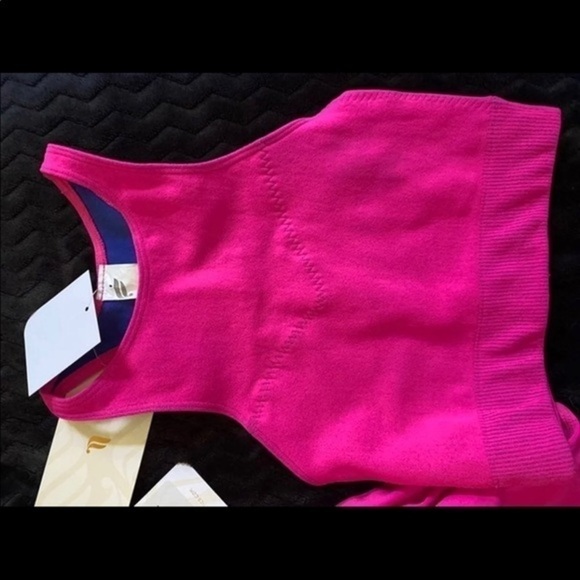 Brand new two piece pink Fabletics Set - Picture 3 of 4